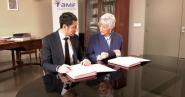 Accueil des villes Française : l'AMF signe une convention avec l'UNAVF